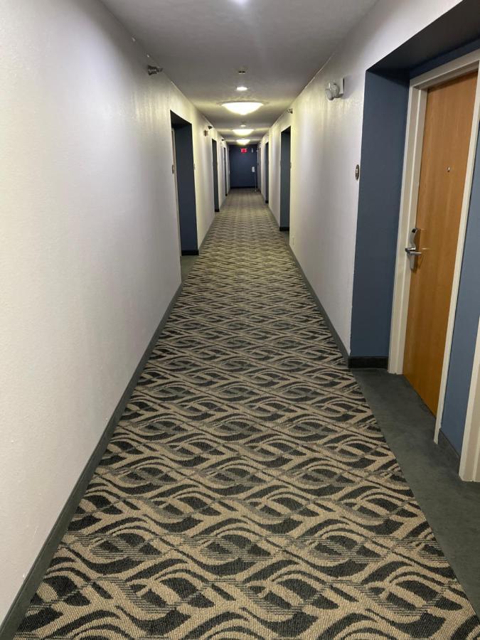 Quality Inn & Suites Rosemount Bagian luar foto