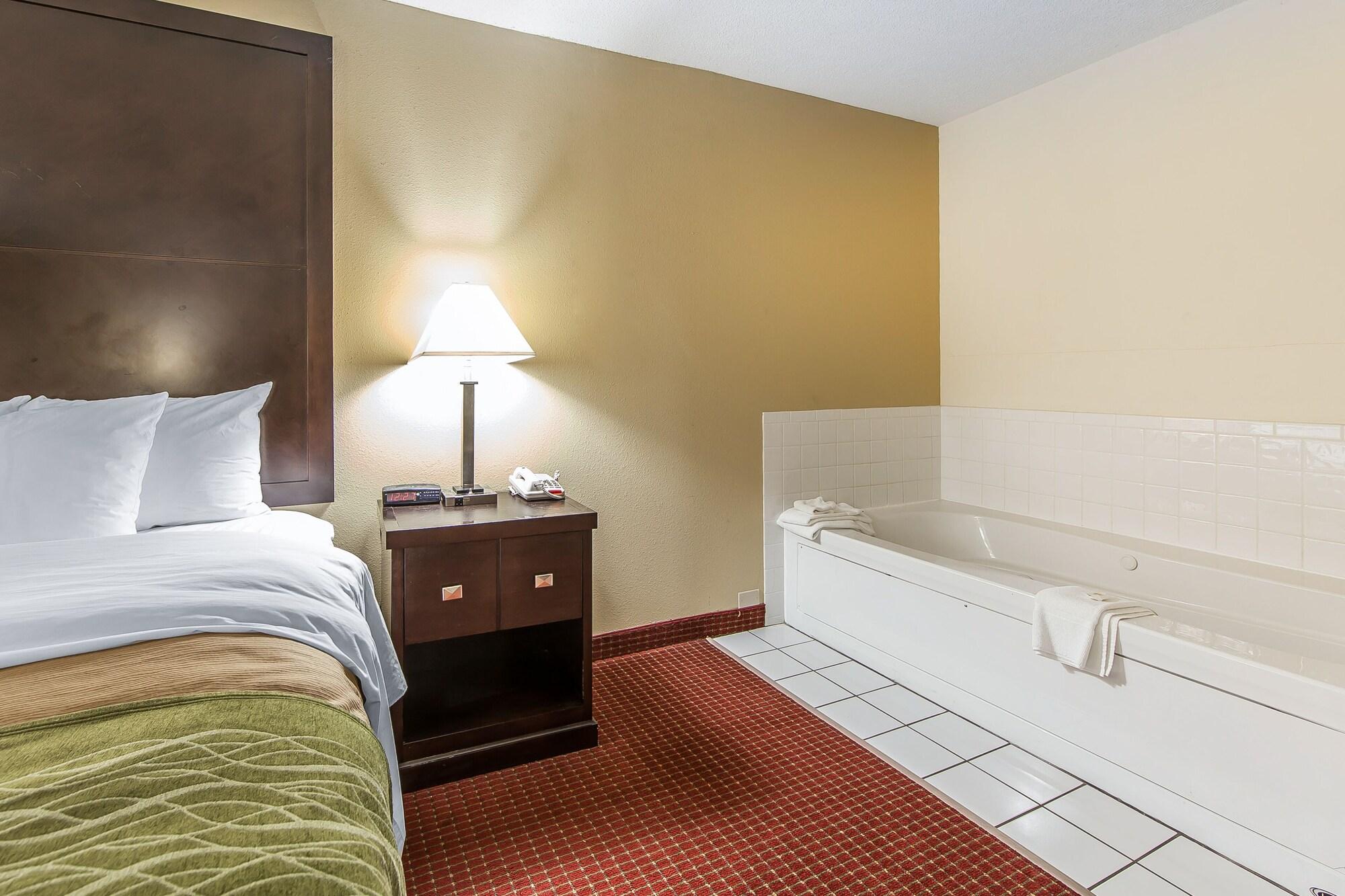 Quality Inn & Suites Rosemount Bagian luar foto