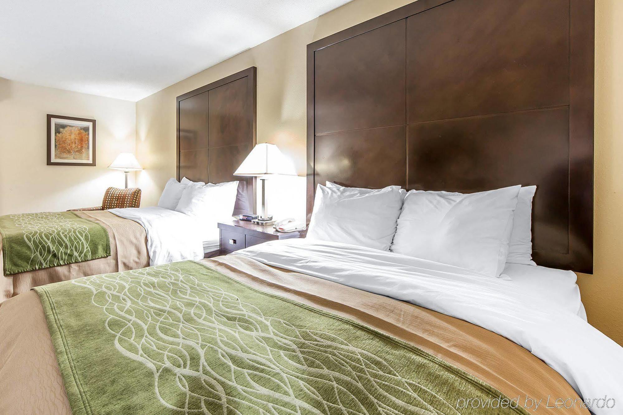 Quality Inn & Suites Rosemount Bagian luar foto