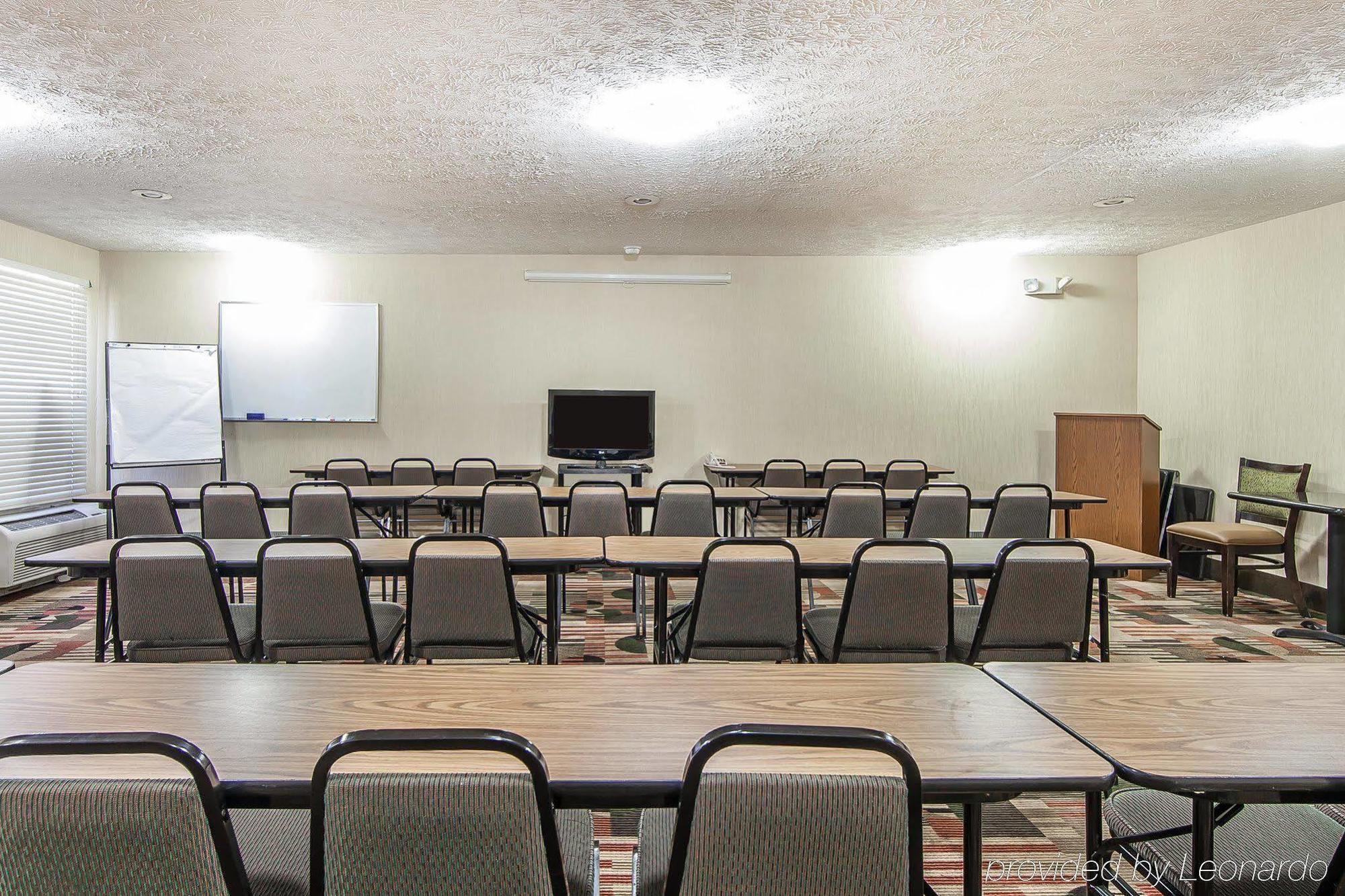 Quality Inn & Suites Rosemount Bagian luar foto